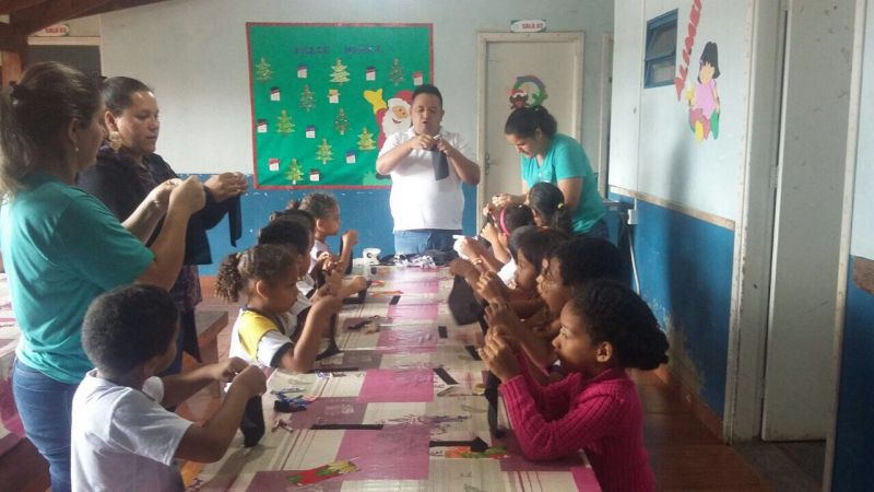 Escola Augusto Antônio de Alvarenga trabalha o tema: “Consciência Negra” com alunos.